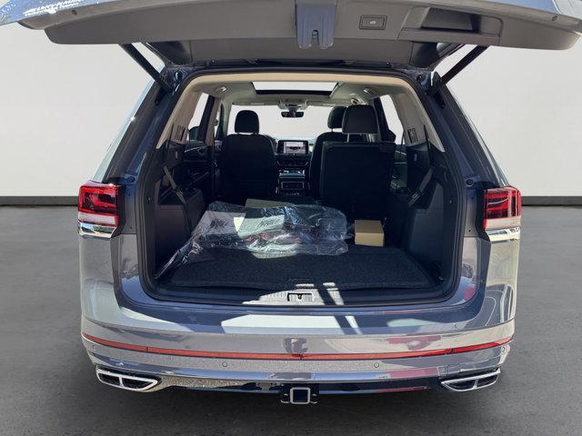 new 2026 Volkswagen Atlas car, priced at $57,096