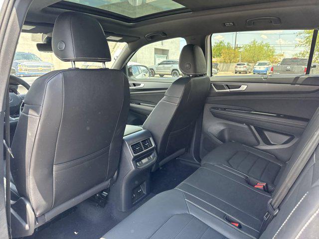 new 2025 Volkswagen Atlas Cross Sport car, priced at $51,619