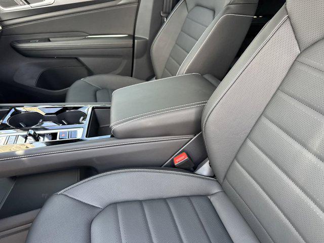 new 2025 Volkswagen Atlas Cross Sport car, priced at $51,619