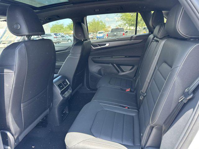 new 2025 Volkswagen Atlas Cross Sport car, priced at $51,619