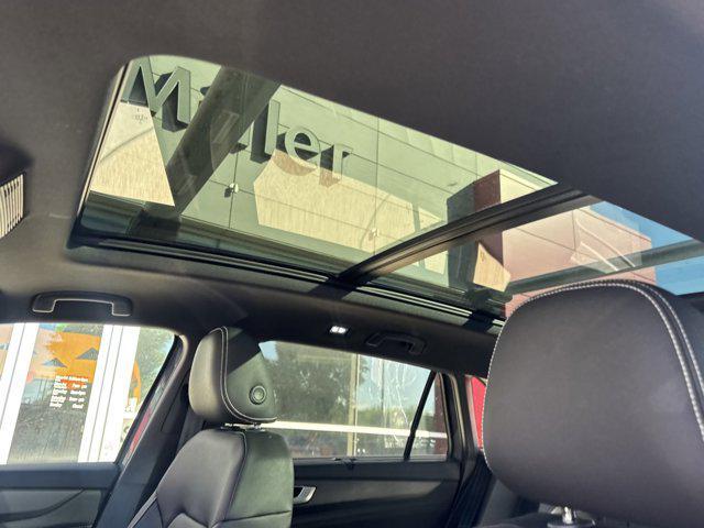 new 2026 Volkswagen Atlas Cross Sport car, priced at $54,269