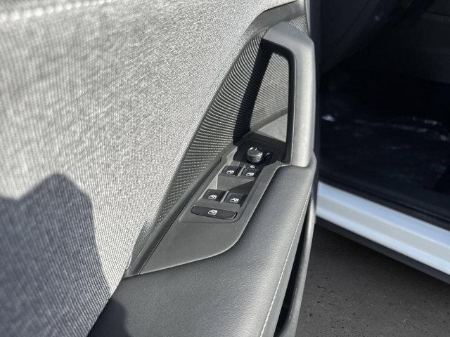 new 2025 Volkswagen Tiguan car, priced at $31,918