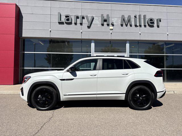 new 2026 Volkswagen Atlas Cross Sport car, priced at $54,257