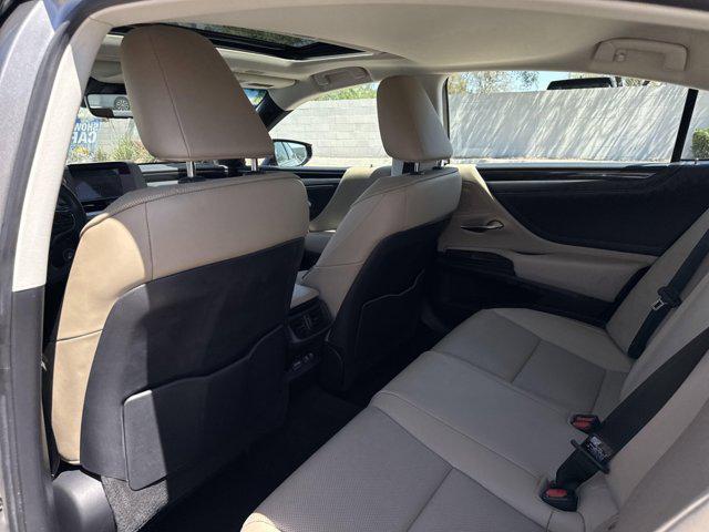 used 2021 Lexus ES 350 car, priced at $33,500