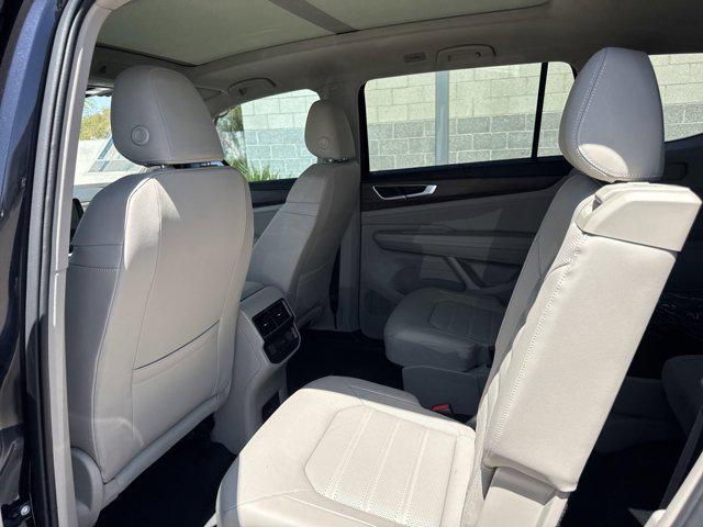 new 2025 Volkswagen Atlas car, priced at $50,612