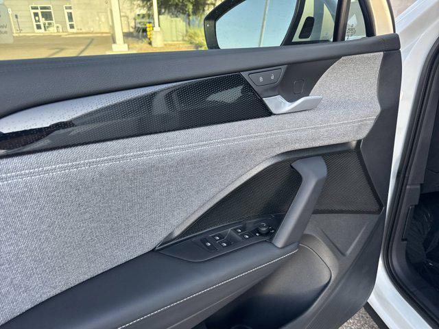 new 2025 Volkswagen Tiguan car, priced at $33,447