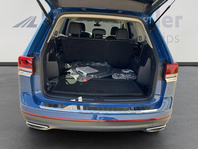 new 2025 Volkswagen Atlas car, priced at $39,853