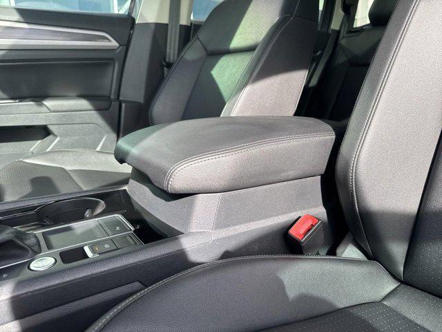 used 2020 Volkswagen Atlas car, priced at $25,000