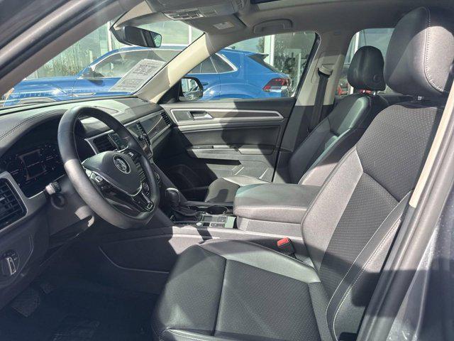 used 2020 Volkswagen Atlas car, priced at $25,000