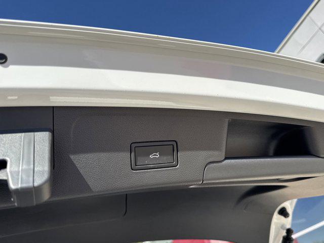 new 2026 Volkswagen Atlas Cross Sport car, priced at $52,269