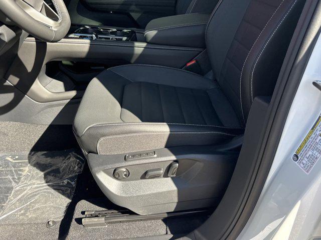 new 2026 Volkswagen Atlas Cross Sport car, priced at $52,269