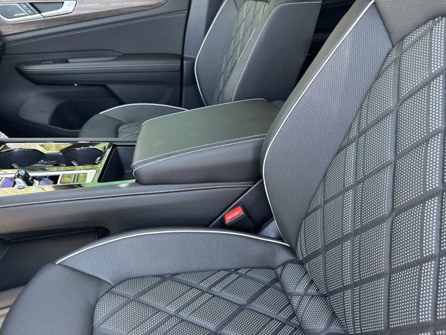 new 2025 Volkswagen Atlas car, priced at $54,905