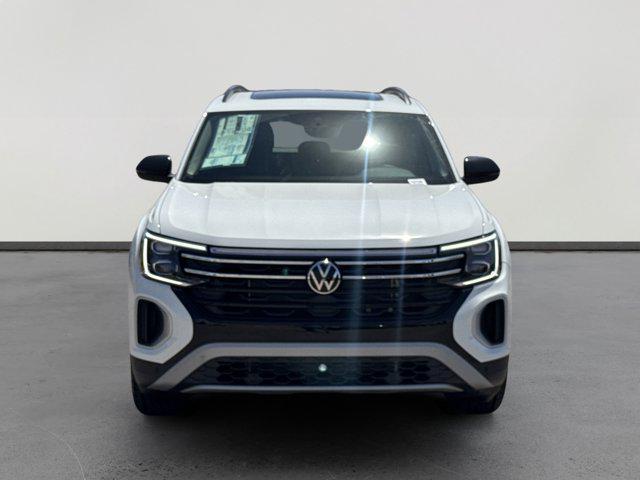 new 2025 Volkswagen Atlas car, priced at $47,237