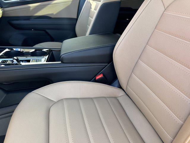 new 2026 Volkswagen Atlas Cross Sport car, priced at $51,814