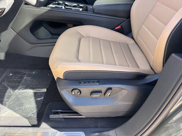 new 2026 Volkswagen Atlas Cross Sport car, priced at $51,814