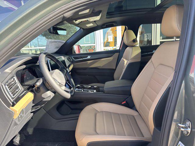 new 2026 Volkswagen Atlas Cross Sport car, priced at $51,814