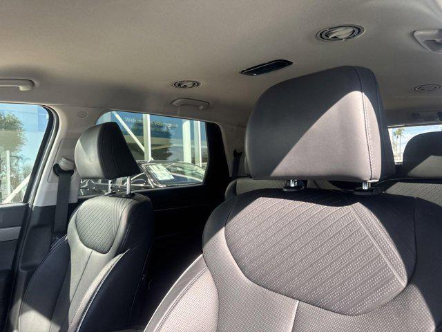 used 2024 Hyundai Palisade car, priced at $35,400