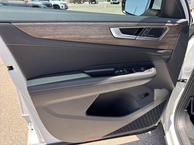 new 2025 Volkswagen Atlas car, priced at $54,290