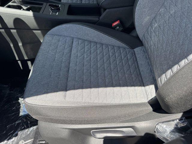 new 2025 Volkswagen Tiguan car, priced at $31,918