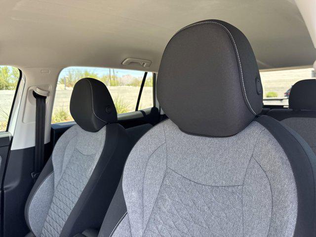 new 2025 Volkswagen Tiguan car, priced at $31,918