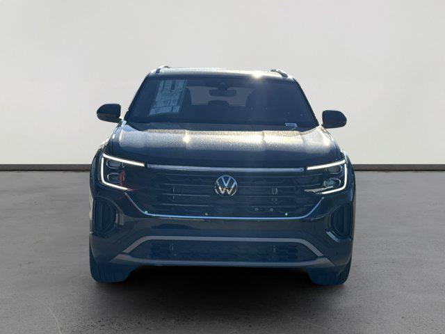 new 2026 Volkswagen Atlas Cross Sport car, priced at $47,350