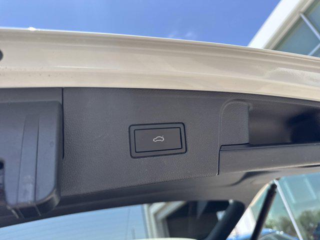 used 2022 Volkswagen Atlas car, priced at $30,000