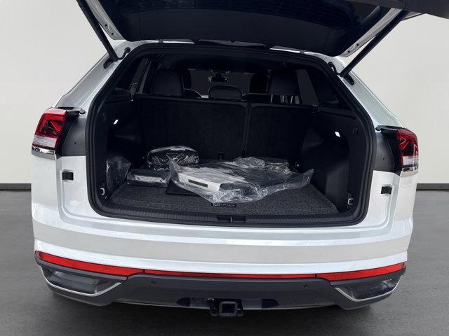 new 2026 Volkswagen Atlas Cross Sport car, priced at $46,010