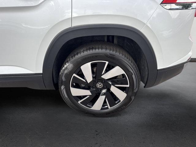 new 2026 Volkswagen Atlas Cross Sport car, priced at $46,010