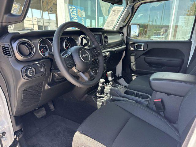 used 2023 Jeep Gladiator car, priced at $34,000
