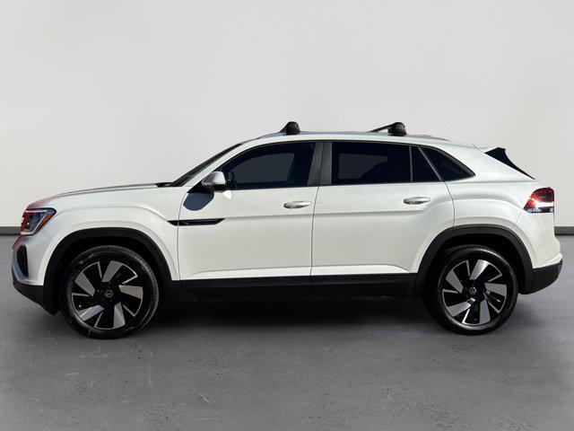 new 2026 Volkswagen Atlas Cross Sport car, priced at $49,242