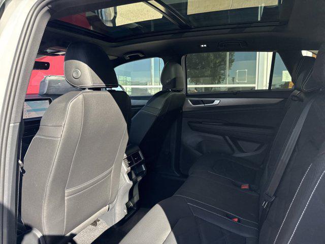 new 2026 Volkswagen Atlas Cross Sport car, priced at $49,242