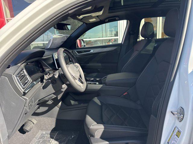 new 2026 Volkswagen Atlas Cross Sport car, priced at $49,242