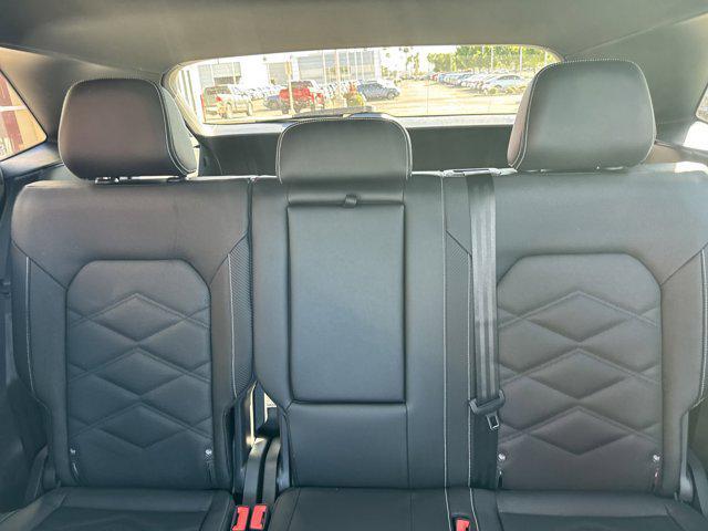 new 2026 Volkswagen Atlas Cross Sport car, priced at $49,242