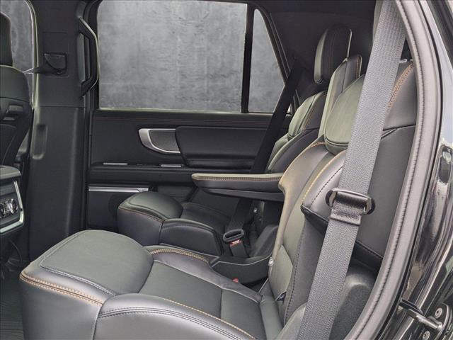 new 2025 Ford Expedition car, priced at $80,667