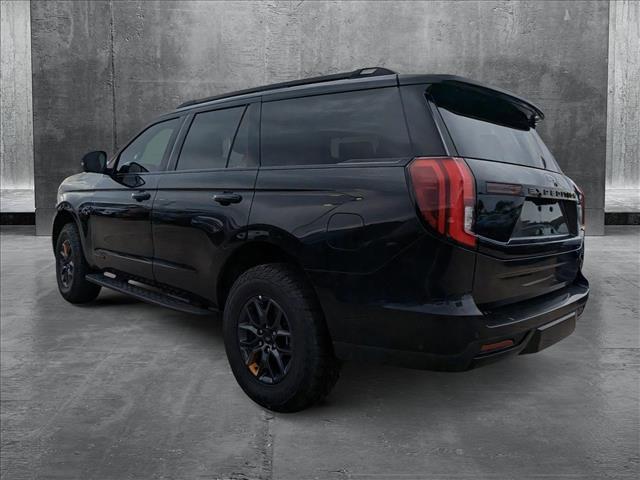 new 2025 Ford Expedition car, priced at $80,667
