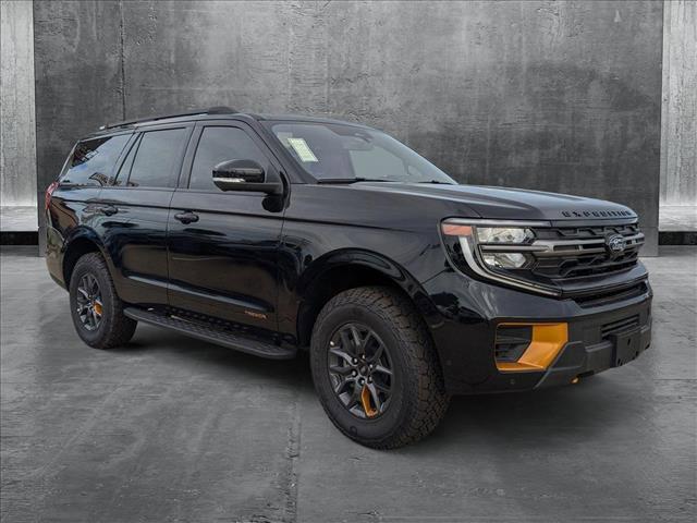 new 2025 Ford Expedition car, priced at $80,667