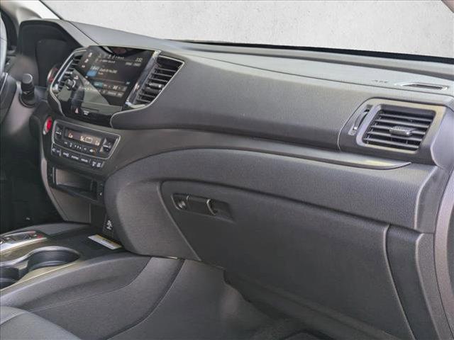 used 2022 Honda Pilot car, priced at $30,495