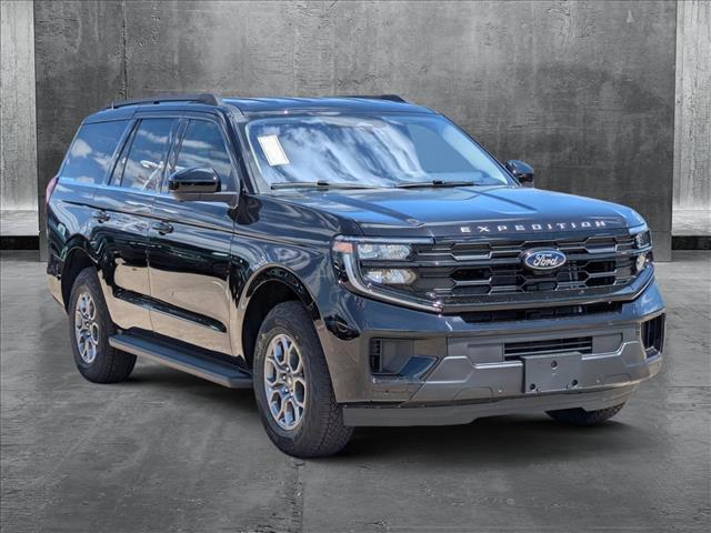 new 2025 Ford Expedition car, priced at $64,090