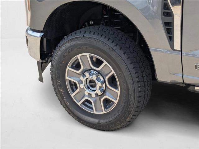 new 2025 Ford F-250 car, priced at $75,877