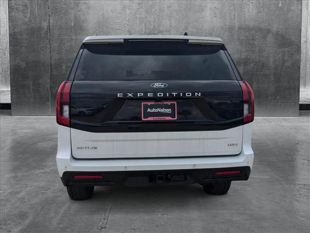 new 2025 Ford Expedition Max car, priced at $64,356