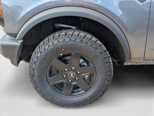 new 2025 Ford Bronco car, priced at $44,027