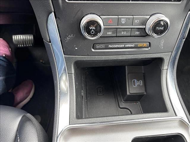 used 2024 Ford Edge car, priced at $31,153
