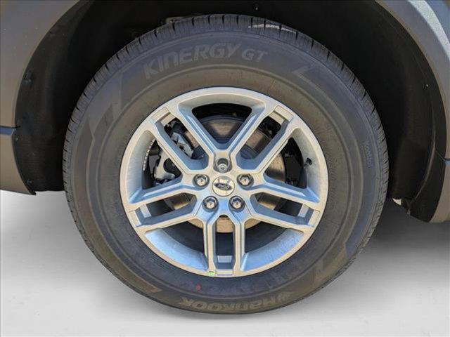 new 2025 Ford Explorer car, priced at $38,902