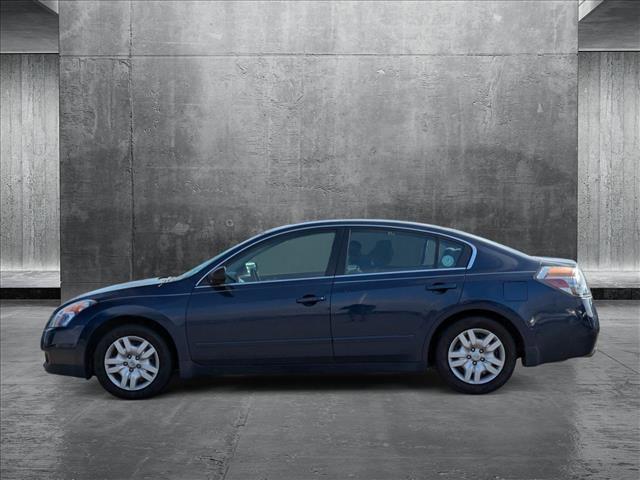 used 2009 Nissan Altima car, priced at $6,998