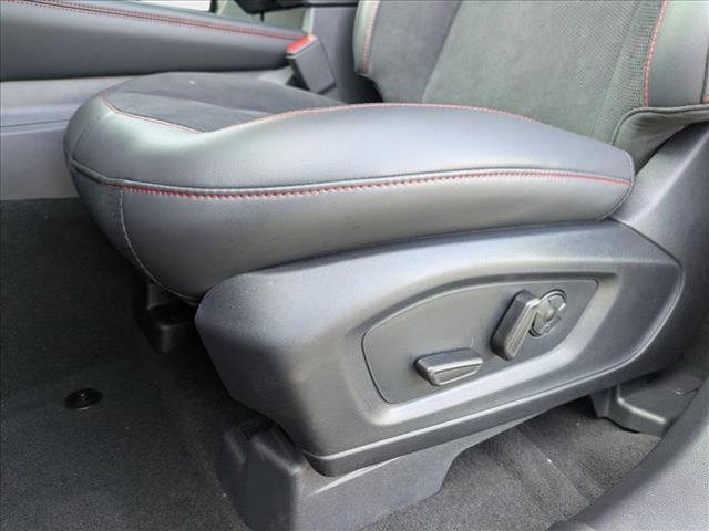 new 2025 Ford Explorer car, priced at $56,559