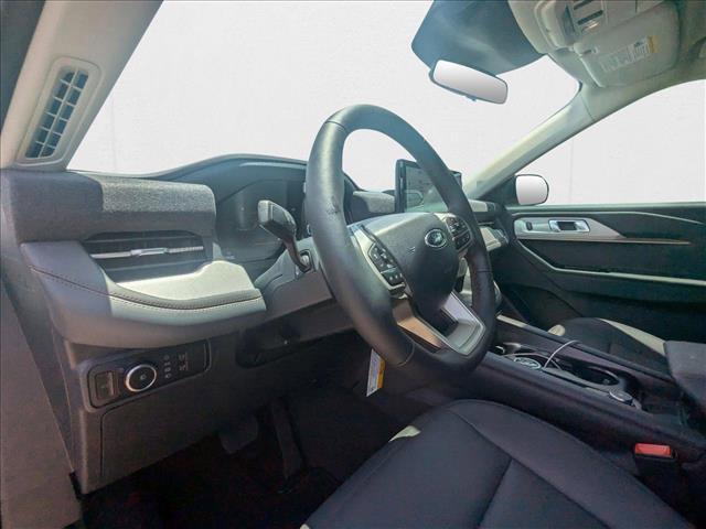 new 2025 Ford Explorer car, priced at $38,606