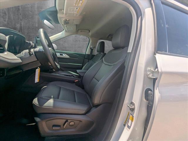 new 2025 Ford Explorer car, priced at $38,606