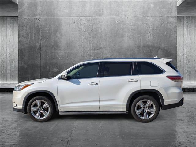 used 2016 Toyota Highlander car, priced at $20,595