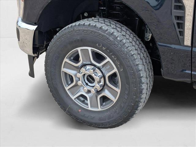 new 2025 Ford F-250 car, priced at $75,877