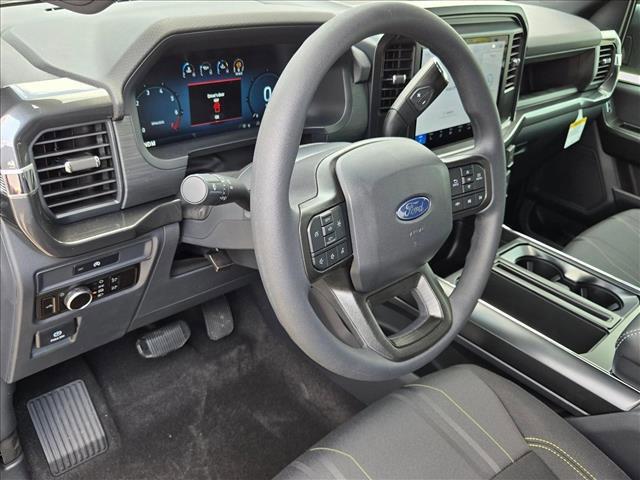 new 2025 Ford F-150 car, priced at $40,460